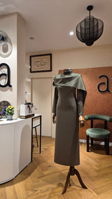 Omuzdan Şehnaz Elbise