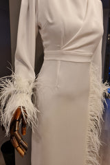 Eteği Tüylü Elbise