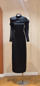 Omuzdan Şehnaz Elbise